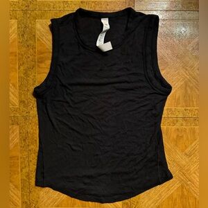 Lululemon Women’s Sz 8 Medium Hold Tight Waist Length Tank Top